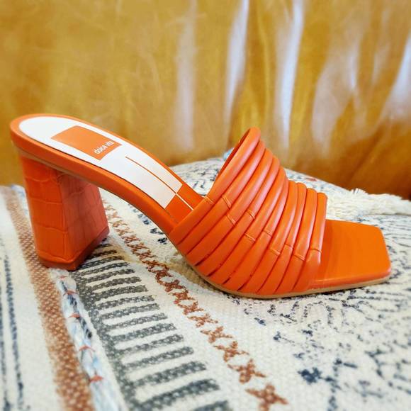 DOLCE VITA Shoes - NEW DOLCE VITA priana heels in persimmon stella